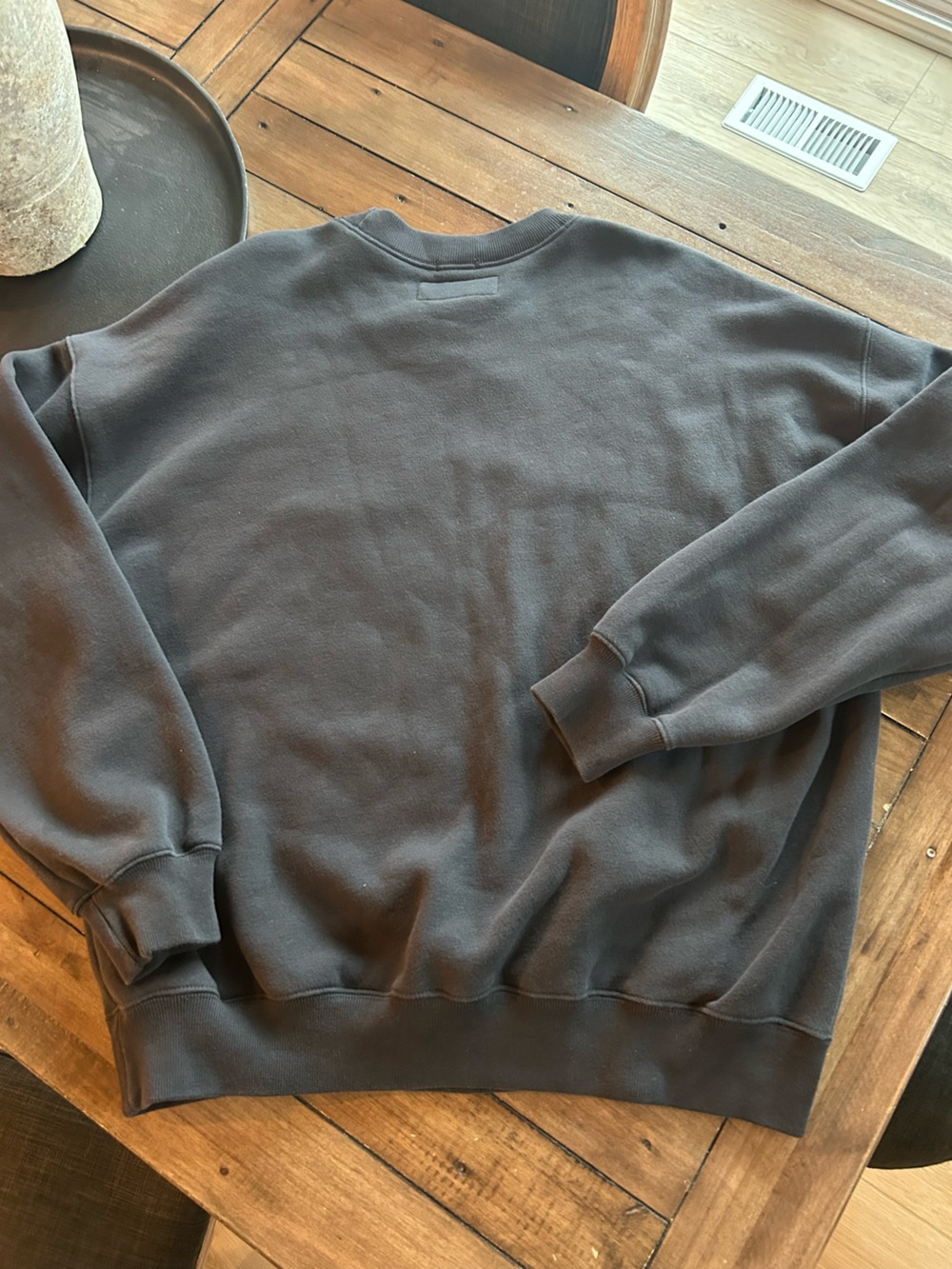 Abercrombie & Fitch Oversized Gray Elton John Glittery Crewneck Sweatshirt M - Picture 5 of 7